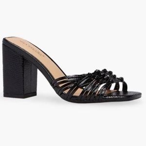 EMOGENE STRAPPY KNOTTED SANDAL 7 shoedazzle block heel Black patent leather shoe